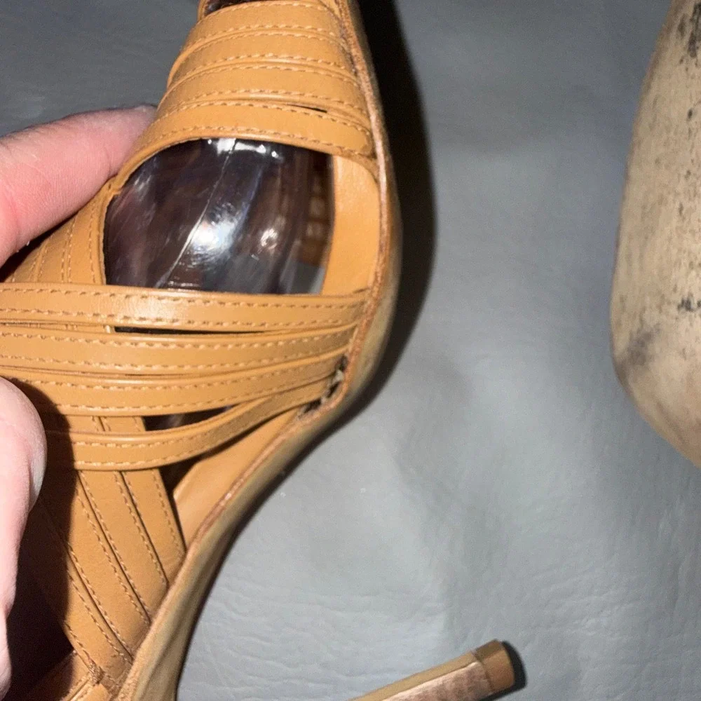 Tory Burch Tan Leather Strappy Caged Stiletto Heels Sandals Gold Logo Zip 8.5M